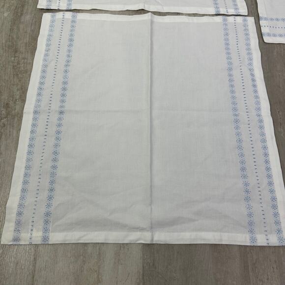 Crate & Barrel Snowflake Napkins (3) - Picture 2 of 5